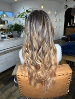 ソンリエ(SONRiE)&nbsp;外国人風バレイヤージュカラー