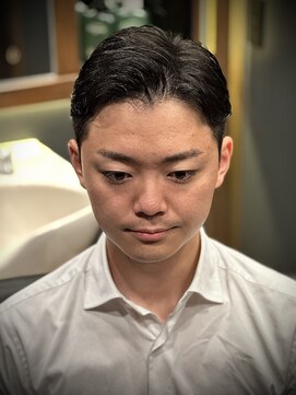 銀座 シノ 本店(shino) <理容室>ビジネスヘア ビジネススタイル 刈り上げ 七三