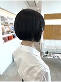 黒髪ミニボブ