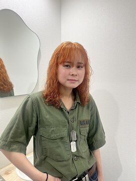 モニカ 栄店(MONIQA) オレンジカラー