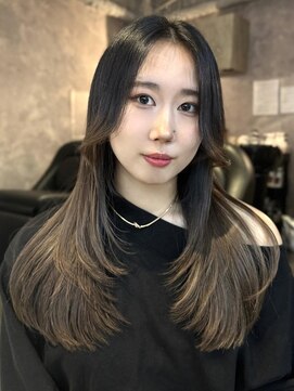 エルバイラビス 大宮(elu by lovis) 《巴結生》レイヤーカット/韓国レイヤー