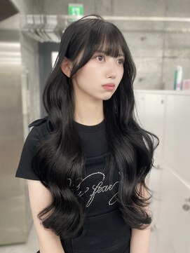 エヌアイ オモテサンドウ(ni omotesando) ダークグレージュ/地毛風カラー/レイヤーカット　上野