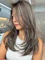 ヘアーサロングランデ(HAIR SALON GRANDE)&nbsp;ハイライトカラーミルクティーベージュレイヤーカット
