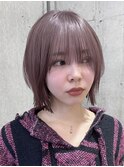 切りっぱなしボブハイトーンカラーナチュラルボブピンクベージュ