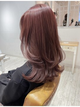 レイラバイアフロート 吉祥寺(Lila by afloat) レイヤーカット／顔まわり／ミディアムレイヤー/ハッシュカット