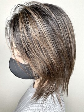 ページボーイ ナチュラルベージュバレイヤージュ