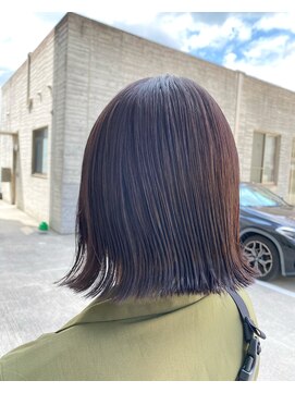 コルハバイラレヴ(CoLHa by Le Reve) 切りっぱなしボブ　【広島廿日市　コルハ　ミヤジマ】