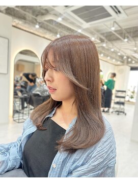 ジーナ 博多筑紫口(Zina) 【tama】お顔周りカット×ミルキーベージュ◎