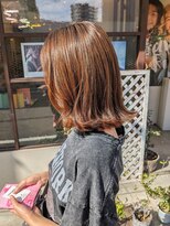 ヒカリス 東三国(HIKARIS) 笑顔溢れる/ミディアムボブ/切りっぱなし/外ハネボブ