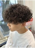 プードルパーマハードスパイラルパーママッシュメンズパーマ束感