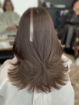 アフロート ギンザ(AFLOAT GINZA) 【MAINESTYLE】レイヤーカット&ベージュカラー