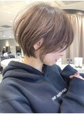 大人可愛いショートボブ/ベージュ　　　　　　　　　　　　　