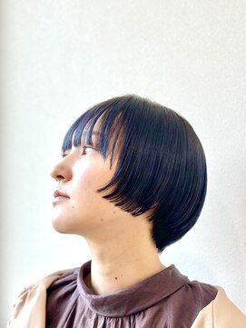 ディーバヘア ワカヤマ(DIVA HAIR wakayama) マッシュショート～ブルーブラック～