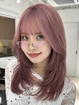 キング 梅田(K!ng) ハイライトカラーミルクティーベージュレイヤーカット