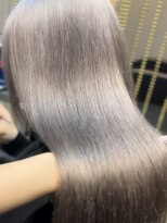 ビビ(VIVI)&nbsp;ハイトーン/髪質改善/シルバー