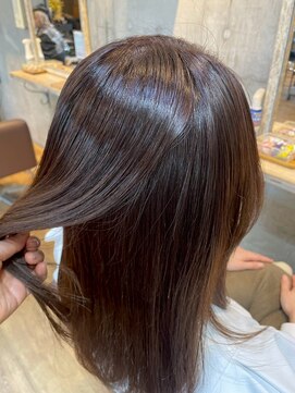 ロダット 横浜(LODAT by little) つやさらストレート・縮毛矯正・髪質改善【LODAT横浜】
