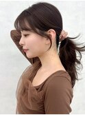 上品見せダークブラウン×小顔後れ毛ポニーテール