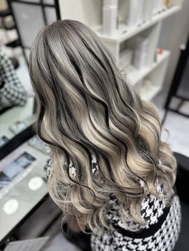 ラムシェール(LamChele) 【lamchele】ホワイトシルバー×シールエクステ