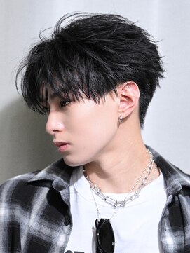 リップス 表参道店(LIPPS) 毛流れフェザーショートツーブロック刈り上げコンマヘア