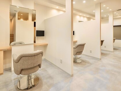 ルスリー 甲府店(Lsurii)の写真