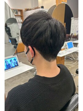 アコロン 武蔵小杉(acoron.) 清潔感と今っぽさを両立したメンズヘア