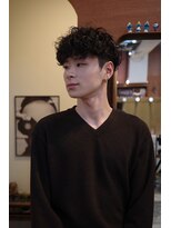 エディ(Edy)&nbsp;メンズパーマスペインカールマッシュ刈り上げ外国人風眉毛カット