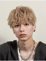 アストラ(ASTRA)&nbsp;MEN’S HAIR/サーフカール/刈り上げセンターパート