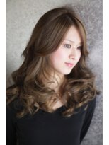 レナークイスト(LENAHC ist)&nbsp;ツヤ髪巻きスタイル☆