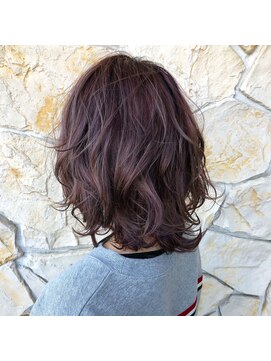 ヘアメイク ヴァロ(Hair Make VaLo) フェミニン＋パールピンク