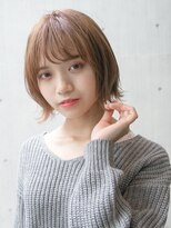 ルティア(Lutia) 外ハネ 切りっぱなしボブシースルーバング