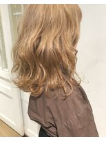 ヴァンクシー バイ ルナ(VANKCY by Luna) ブリーチ グレージュ イルミナカラー 外ハネボブ 向ケ丘遊園