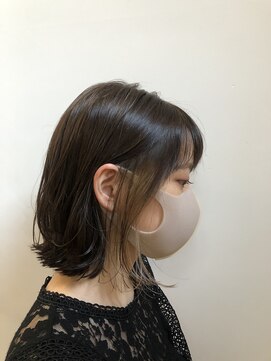 ルクール(Le Coeur) インナーカラーでオシャレ切りっぱなしボブ