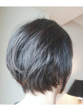 アデイ 大森店(AdAy) くびれ ショート ボブ