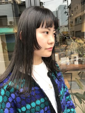 ヘアー アイス ルーチェ(HAIR ICI LUCE) オリーブカラー　姫カット　おん眉　担当山中
