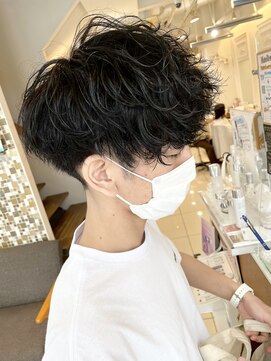 ネオリーブアイム 横浜西口店(Neolive aim) 横浜★ミディアムマッシュのソフトスパイラル