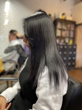 バーニーズ(BARNEYS) ダークグレーカラー