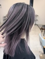 ザ アクネ 岡崎竜美丘店(THE ACNE)&nbsp;＊シャドールーツ/デザインカラー/ブリーチ