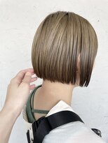 チャルム (Charom) ハイトーン×ミニボブ