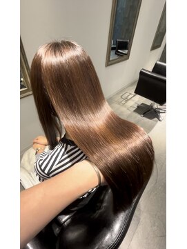 グレア(Glare) 美髪矯正×ブラウンカラー