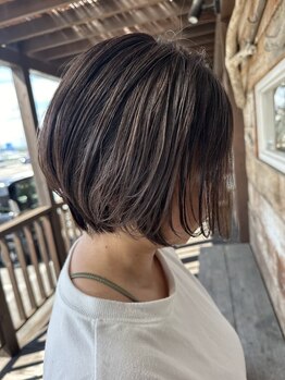 マウナ ヘアー(MAUNA HAIR)の写真/ママさんスタッフ多数在籍☆キッズスペース完備◎忙しいママにピッタリなスタイルをご提案♪