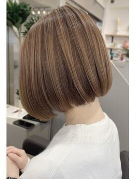 ジエクトアイロ 江坂駅前店(The Ect ilo) 似合わせボブ/マロンベージュ/細めハイライト