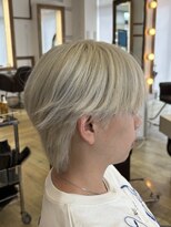 コワファースト 大分(COIFF1RST)&nbsp;ホワイトカラー