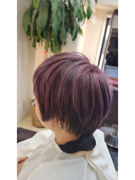 エルモレナータ(Hair lounge Elmorenata) ピンクパープルショートヘアー