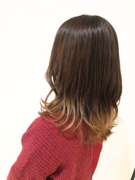 アッシュ 町田駅前通り店(Ash) グラデーションカラー