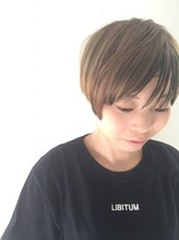 モイ ヘアー ワークス(moi hair works)