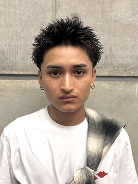 オーシャントーキョー ホワイト 原宿(OCEAN TOKYO WHITE) スパイキーショートベリーショート短髪アップバングフェード