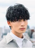 渋谷波巻きパーマメンズカットルーズパーマラウンドマッシュ入学