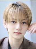 ハイトーンカラーフェザーパーマニュアンスパーマセンターパート