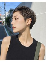バグズ(Baguz)&nbsp;丸みハンサムベリーショート小顔マッシュショート