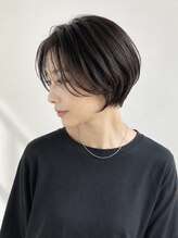 ストック(stock) 大人女性の丸みショートボブ